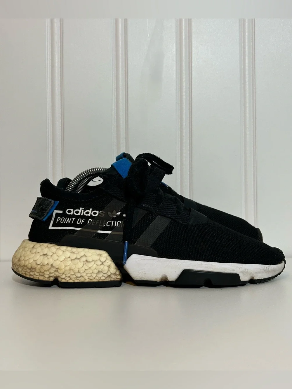 adidas pod s3.1 black blue Point of Deflection Sneakers